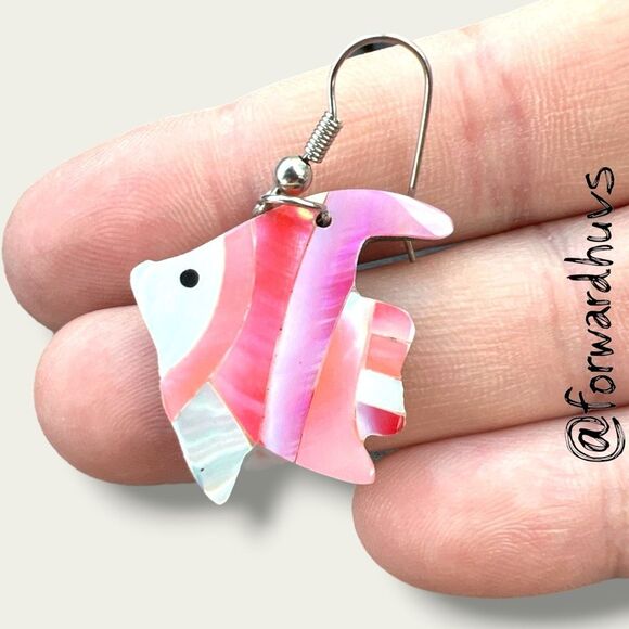 Pink Mother-of-Pearl Angelfish Earrings Iridescent Shell - Picture 3 of 5